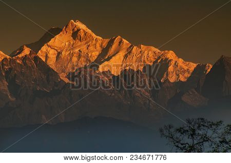 Beautiful First Light From Sunrise On Mount Kanchenjungha, Himalayan Mountain Range, Sikkim, India. 
