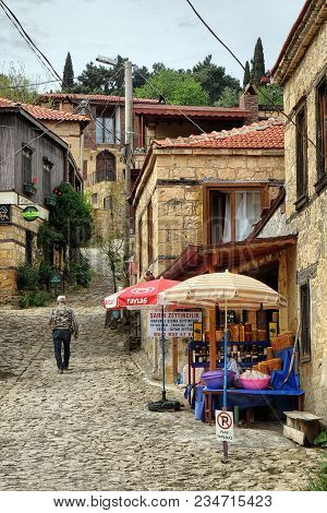 Canakkale, Turkey - March 31, 2018; Yesilyurt Is A Turkish Village On Ida Mountains In Canakkale, Tu