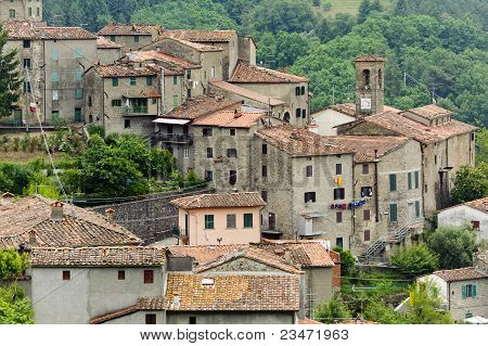 Castelvecchio (스위스 Pesciatina, 투 스 카 니)