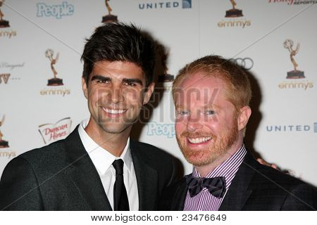 LOS ANGELES - SEP 16: Justin Mikita, Jesse Tyler Ferguson 63rd Primetime Emmy Awards kunstnere NOM