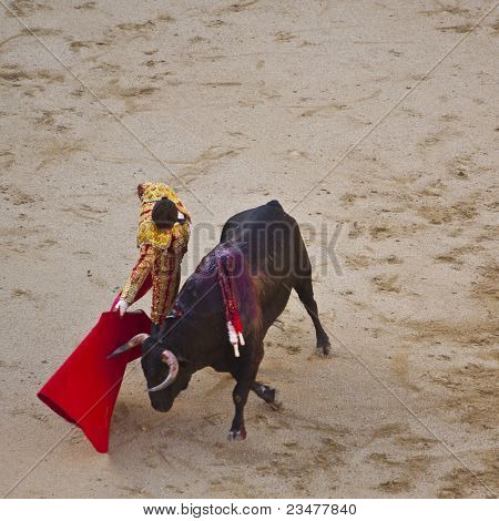 Perinteinen Corrida - härkätaistelun Espanjassa