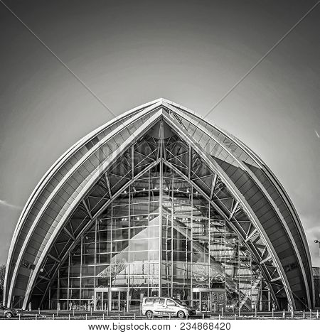 Glasgow, Scotland - January 17, 2018: A Monochromatic View Of The Armadillo Auditorium In Glasgow Ne