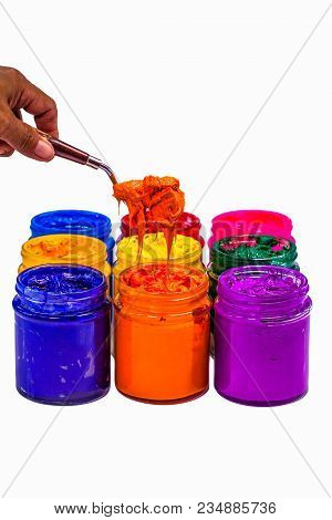 Use Trowel Scoop Orange Color From The Can.