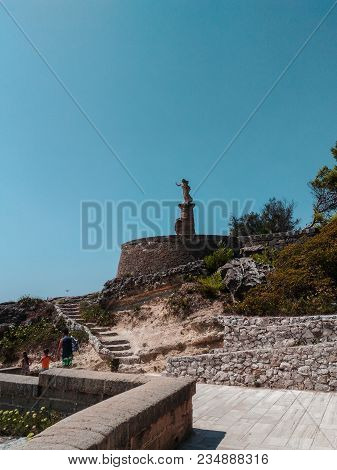 Santa Cesarea Terme Sculpture On The Sea