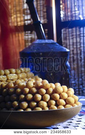 Luqaimat, Awwama, Or Luqmat Alqadi, Arabic Sweets