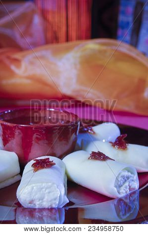 Halawa Jubon, Arabic Sweets For Ramadan And Eid
