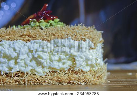 Osmaliya, Arabic Sweets For Ramadan And Eid