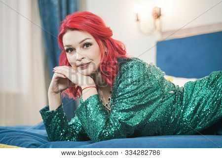 Sexy Woman In Green Stylish Sparkling Glitter Dress Ready For Christmas Party And Relaz By Waiting I