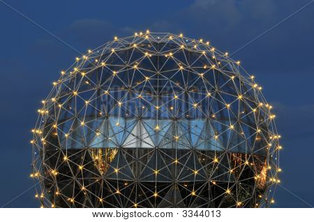 Tudományos világ kupola