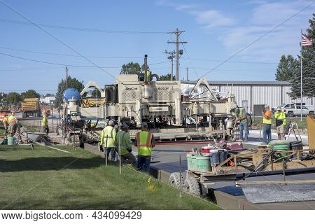 Manitowoc, Wi Usa September 22 2021: Construction Of A New Road