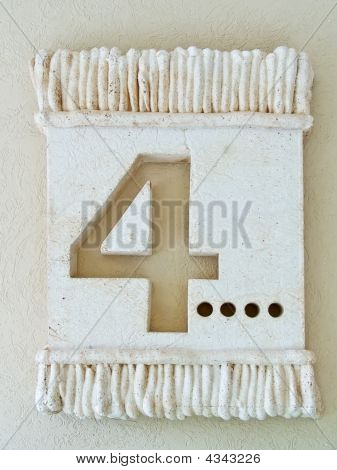 Nr. 4