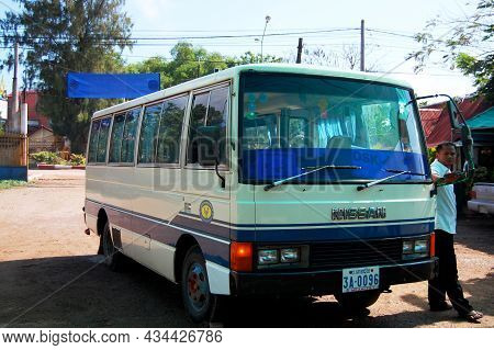 Cambodian People Driver Drive Retro Vintage Bus Van Stop And Wait  Service Foreign Traveler Go To An