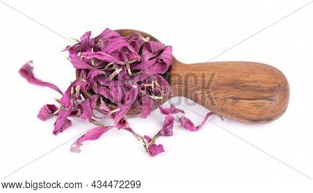 Dried Echinacea Flowers In Wooden Spoon, Isolated On White Background. Petals Of Echinacea Purpurea.