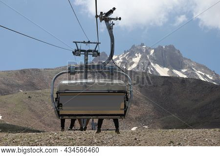 Chairlift Goes Up The Mount Erciyes, Kayseri City, Turkey