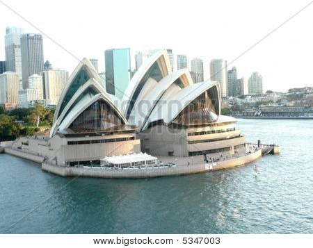 Sydney Opera House z výletní lodi