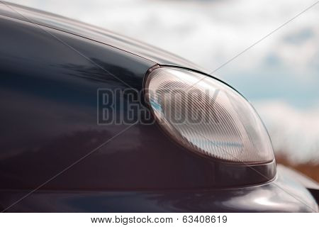 Car headlight