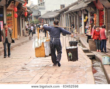 Hardworking man in Luodai China