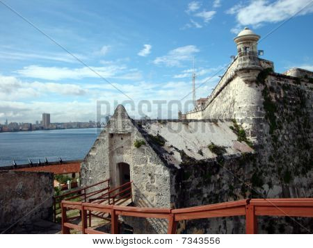 medeltida sten fort