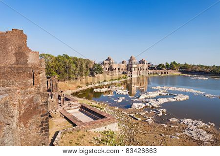Royal Enclave,  Mandu