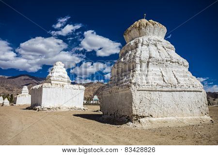 Many Stupas