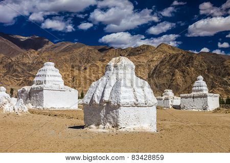 Many Stupas