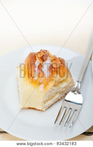 Sweet Bread Donut Cake