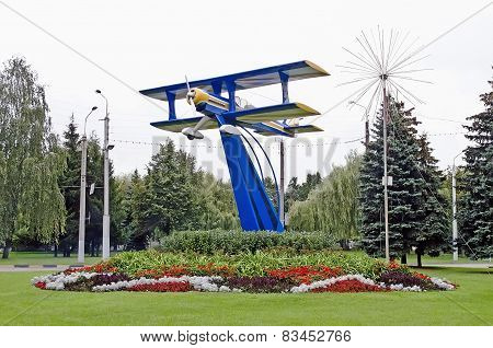 Monument Biplane - Light Airplane