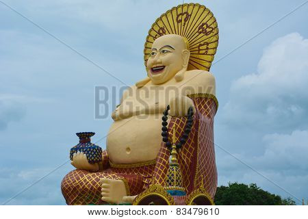 Chubby deity statue