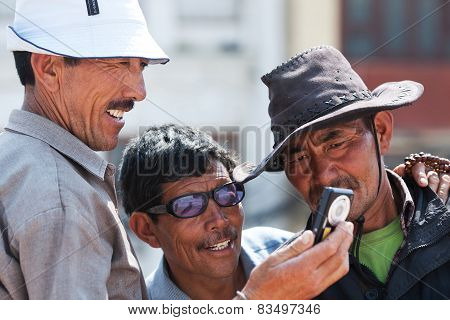 Tibetan Pilgrims, Nepal