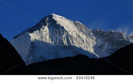 Majestic Peak Of Cho Oyu