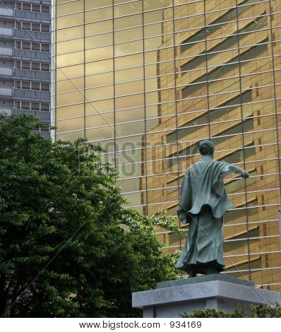 Denkmal In Tokio