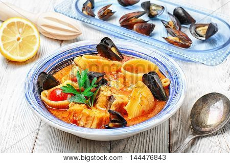 Seafood Sauce And Mussels