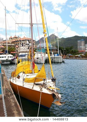 Jacht in Port Louis