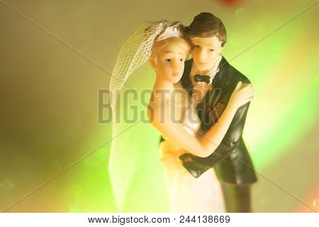 Wedding Couple Marriage Dolls