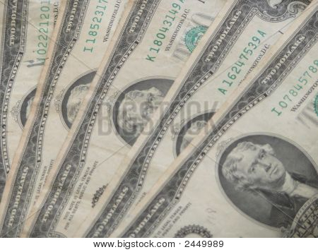2 Доллара законопроектов