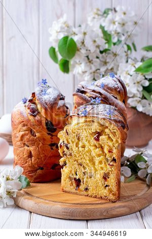 Traditional Easter Cake Craffin (kraffin) With Powdered Sugar On The Table. Easter Cakes And Decorat