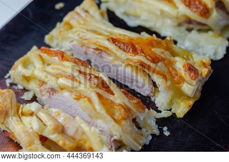 Chicken En Croute, Chicken Breast Inner Fillets With Mature Cheddar Cheese And Beechwood Smoked Stre