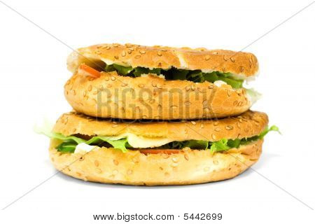 Sandwich met salade en kaas