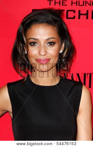 NEW YORK-NOV 20; Actress Meta Golding attends 