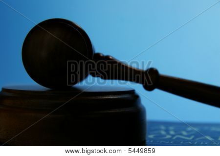Gavel blu