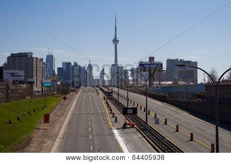 Gardiner Expressway Whilst Closed To Traffic