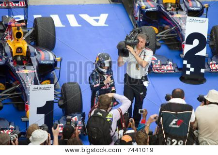 Vettel hævder sejr på den malaysiske F1