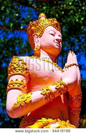 Siddharta   In The Temple        Step     Wat  Palaces
