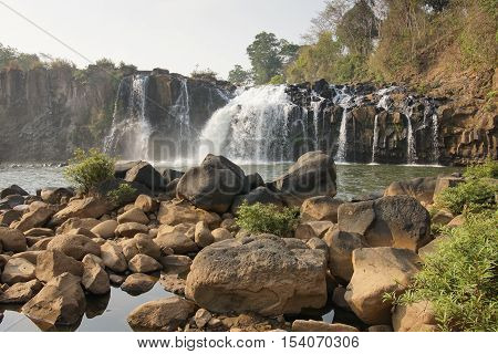 Tad Lo Waterfall, Bolaven Plateau, Laos, Asia