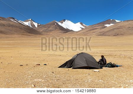 Tent in Himalayan mountains - near Tso Moriri lake in Rupshu valley - Ladakh - India