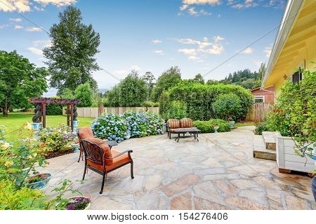 Well Designed Patio Area With Stone Floor.