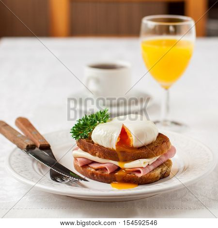 Croque Madame, French Toast With Egg