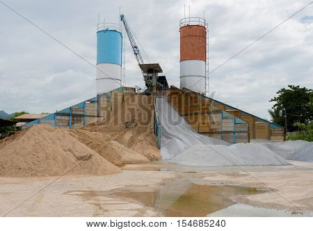 Cement factory a mixer cement tower in thailand
