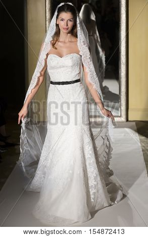 Oleg Cassini - Fall 2017 Collection - New York Fashion Week Bridal
