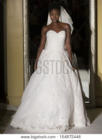Oleg Cassini - Fall 2017 Collection - New York Fashion Week Bridal